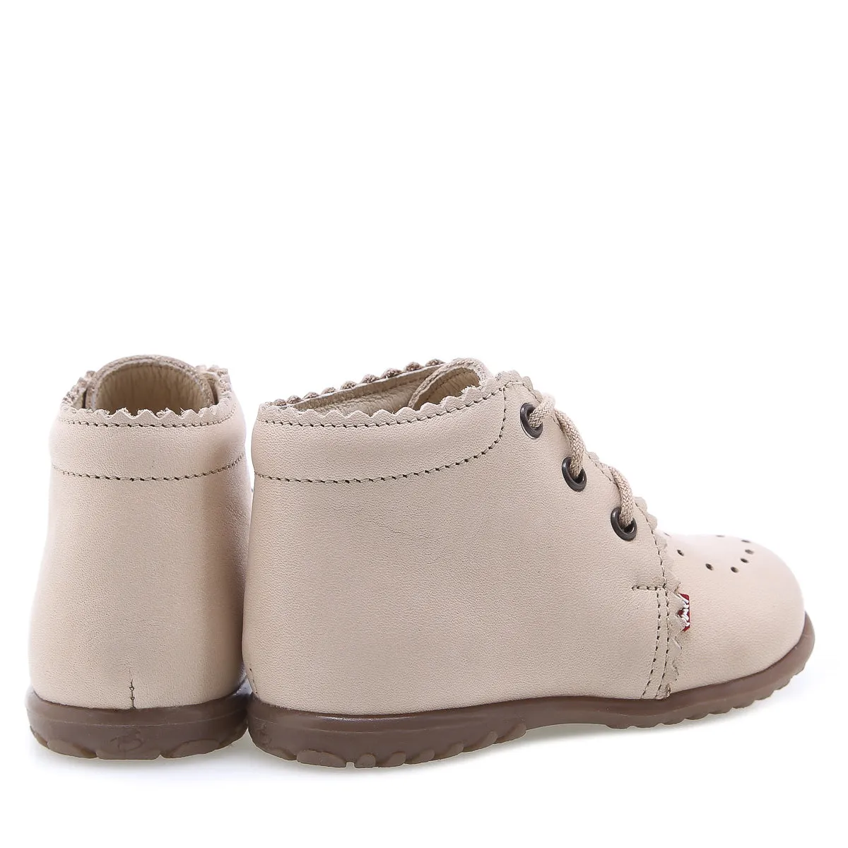 (1152-8) Emel first shoes