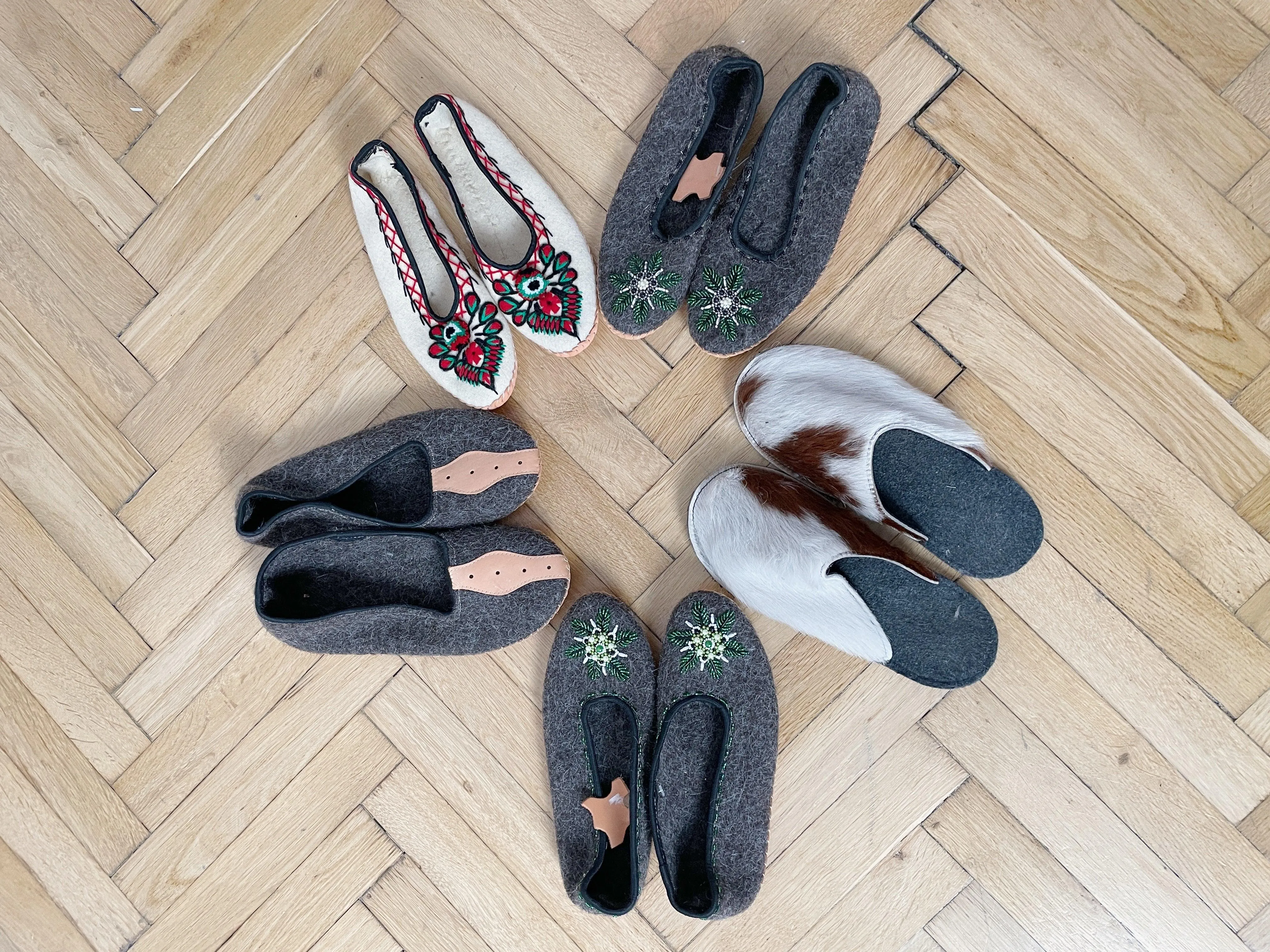 Adult Woolen Slippers (felt) with ornaments