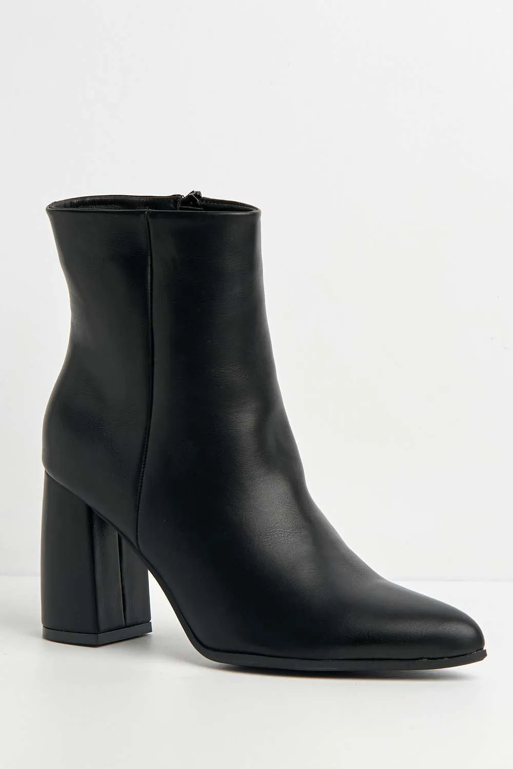 Billie Pointed Toe Block Heel Ankle Boots in Black Matt