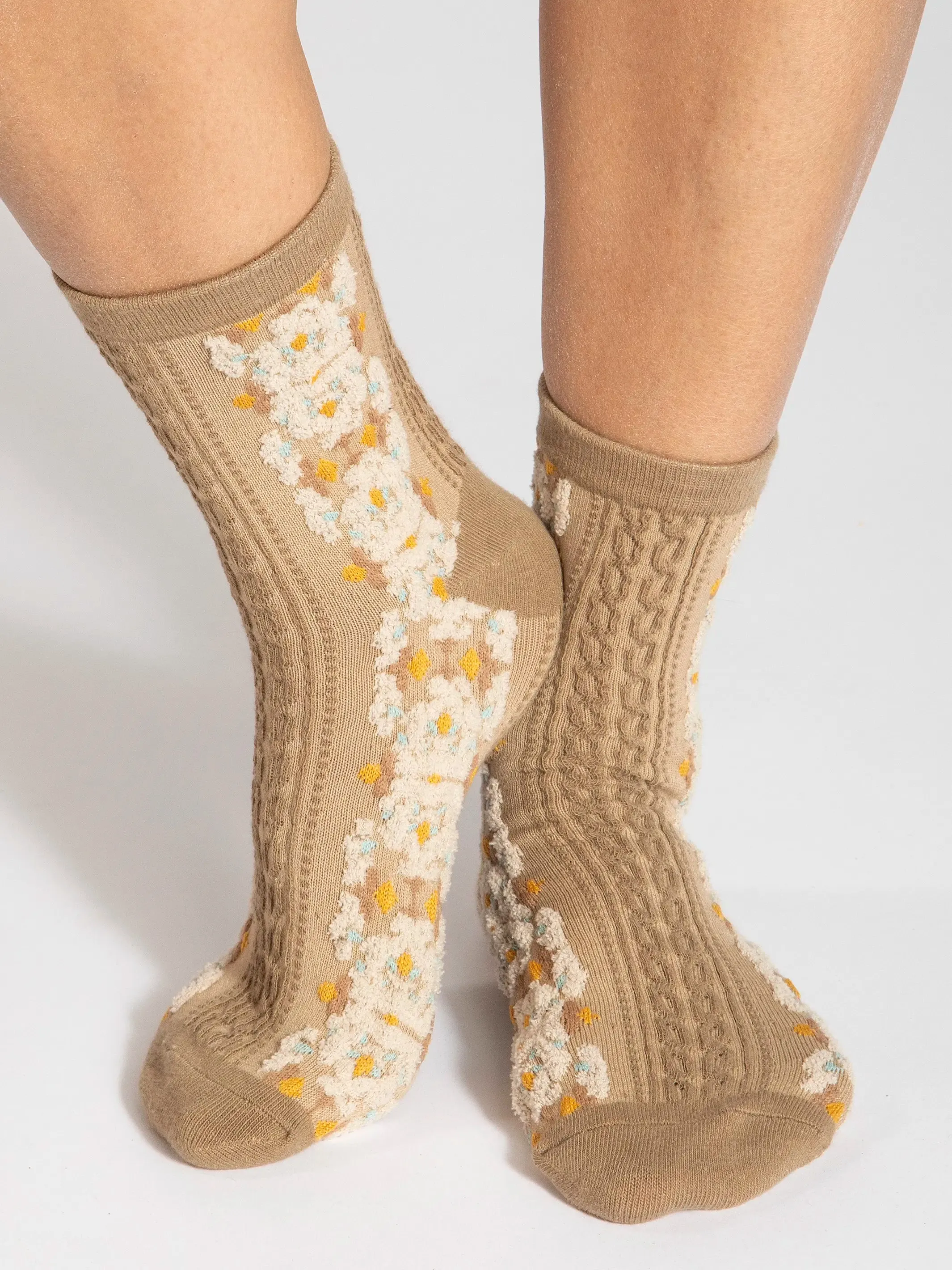 Blossom Socks & Scrunchie, Set of 3 - Light Taupe