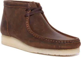 Clarks Originals Wallabee Boot In Beeswax For Men