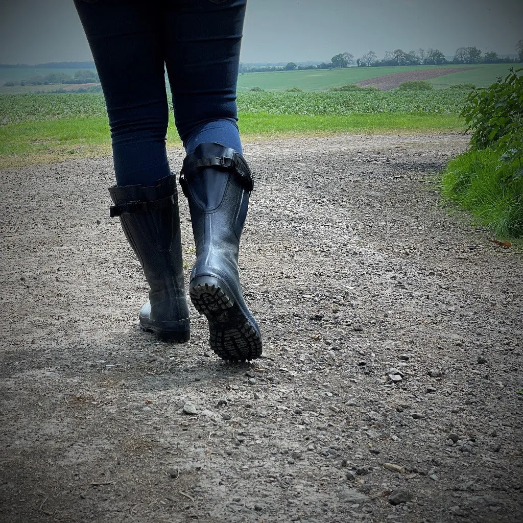 Extra Wide Calf Hard Wearing Navy Blue Wellies - Regular Fit in Foot and Ankle - up to 50cm Calf