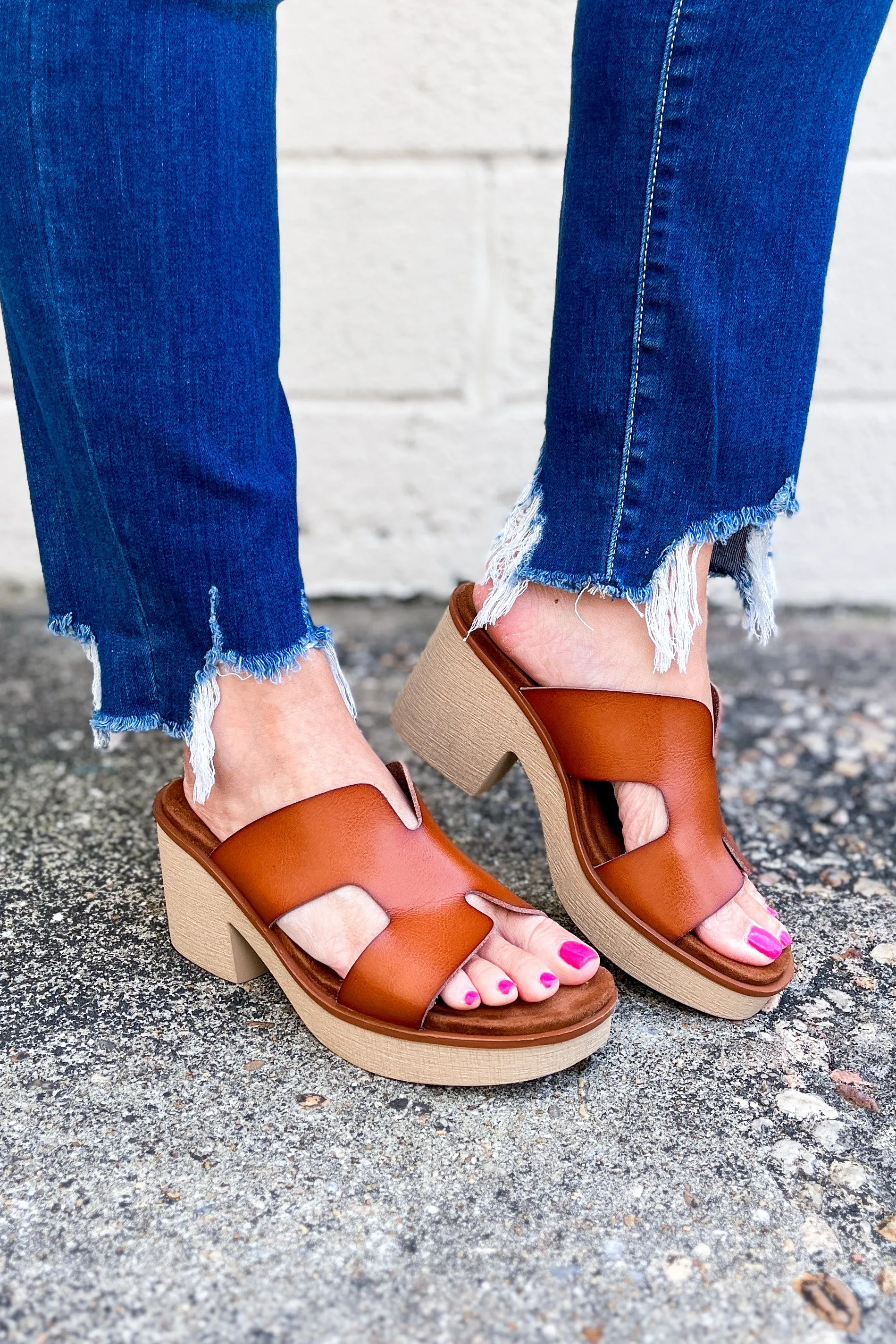 Holly Platform Shoes, Dark Tan