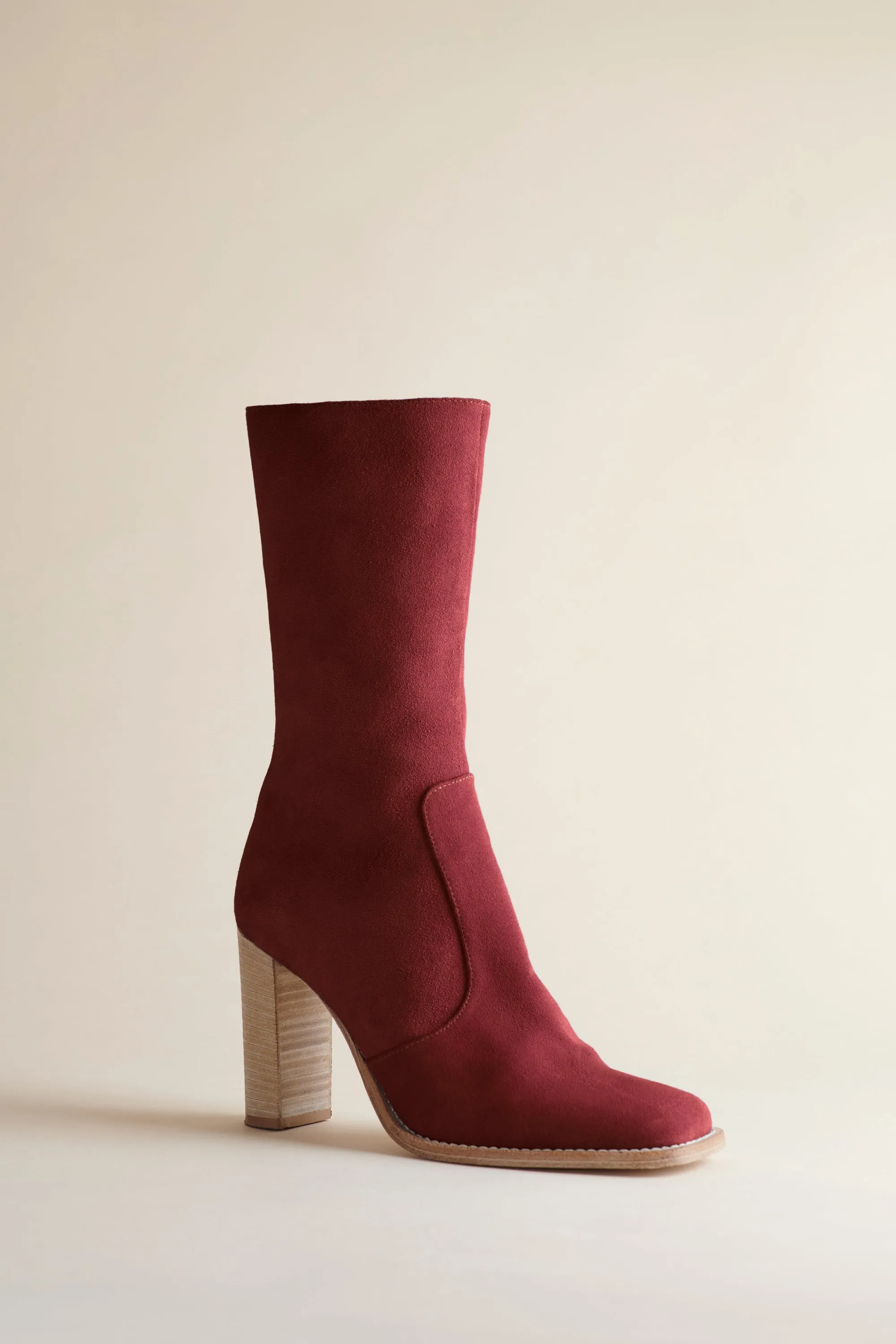 Lauryn Boot in Oxblood Suede