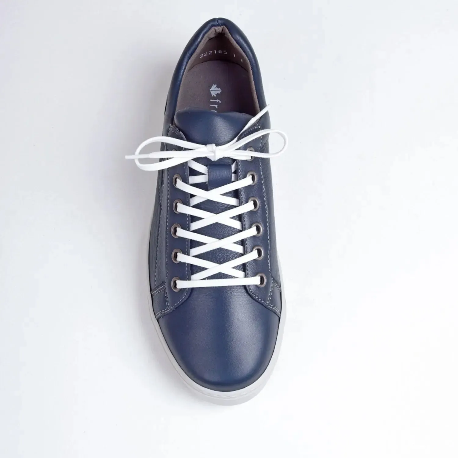 Men’s Sneaker with Removable Footbed in Navy - 12220