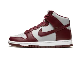 Nike Dunk High "Dark Beetroot"