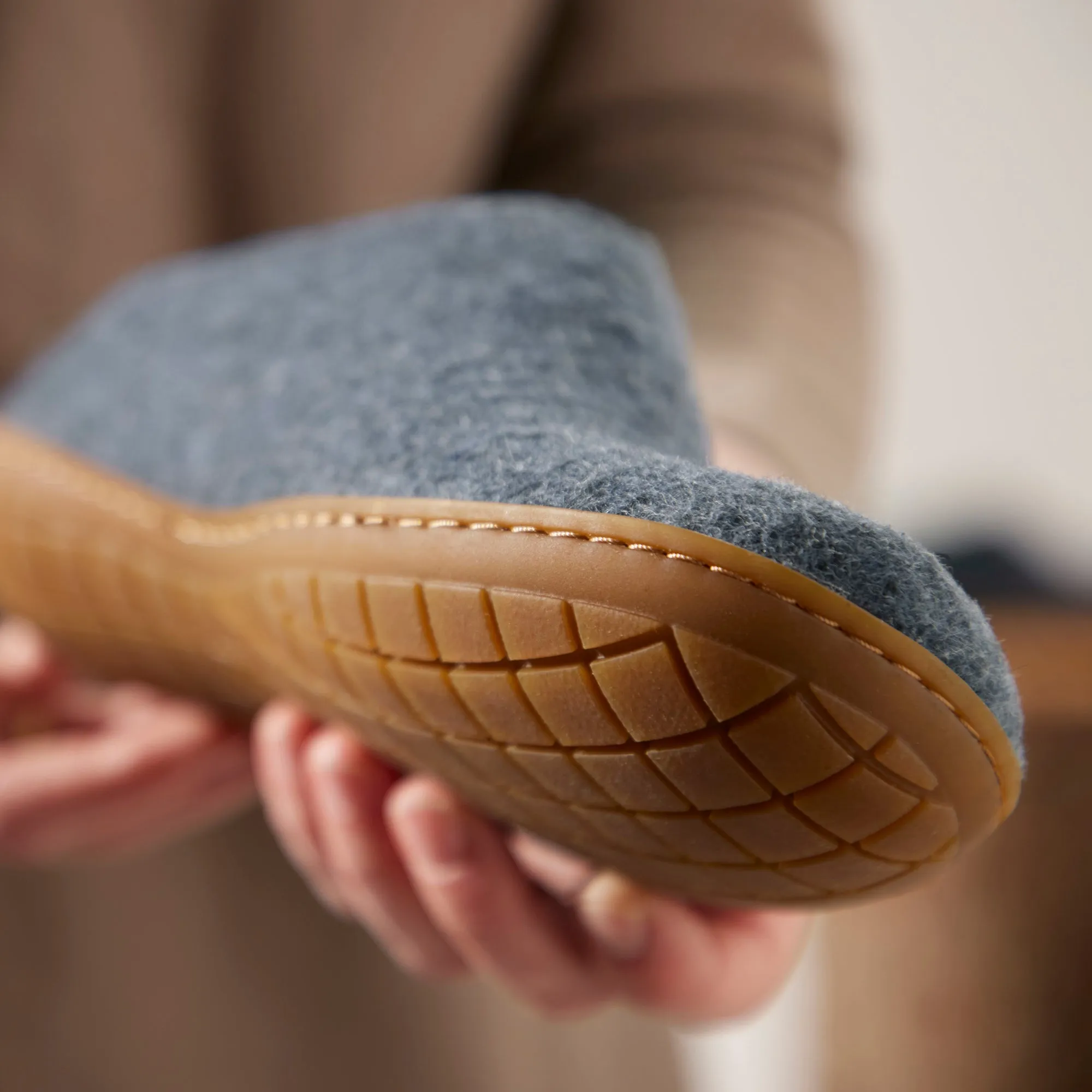 Slip-on with natural rubber sole - honey - Denim