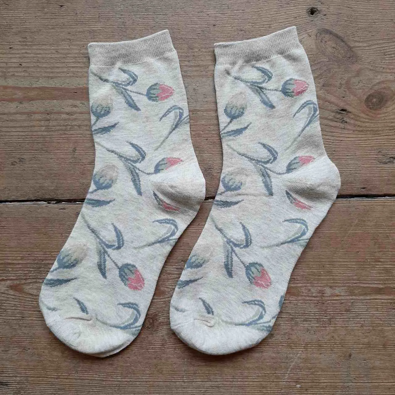 Tulip Socks